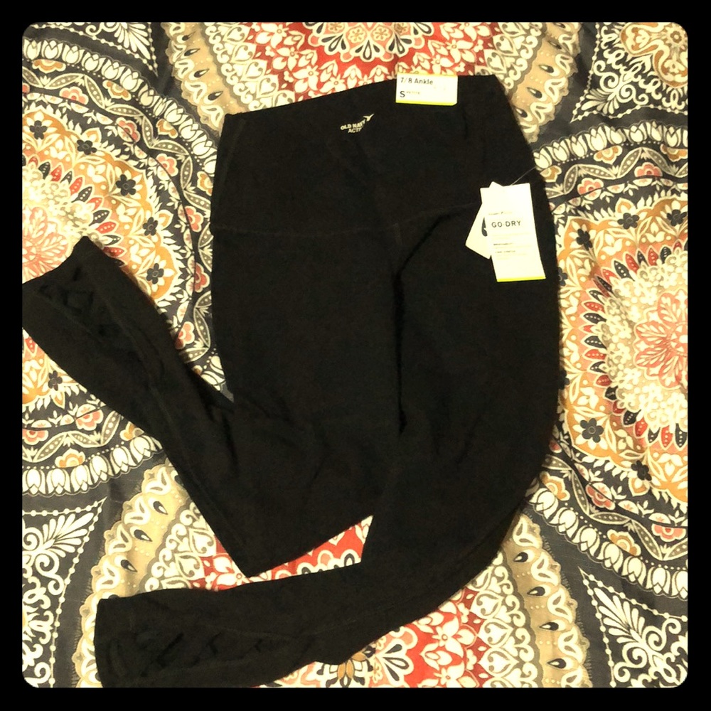 Black stretch leggings